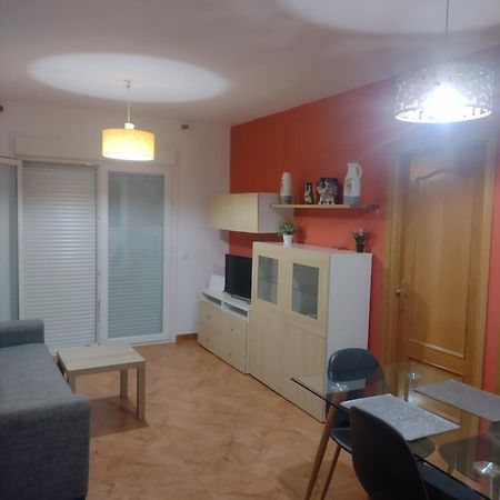 Relaxing Beach Apartment In Fuengirola Parking Exteriör bild
