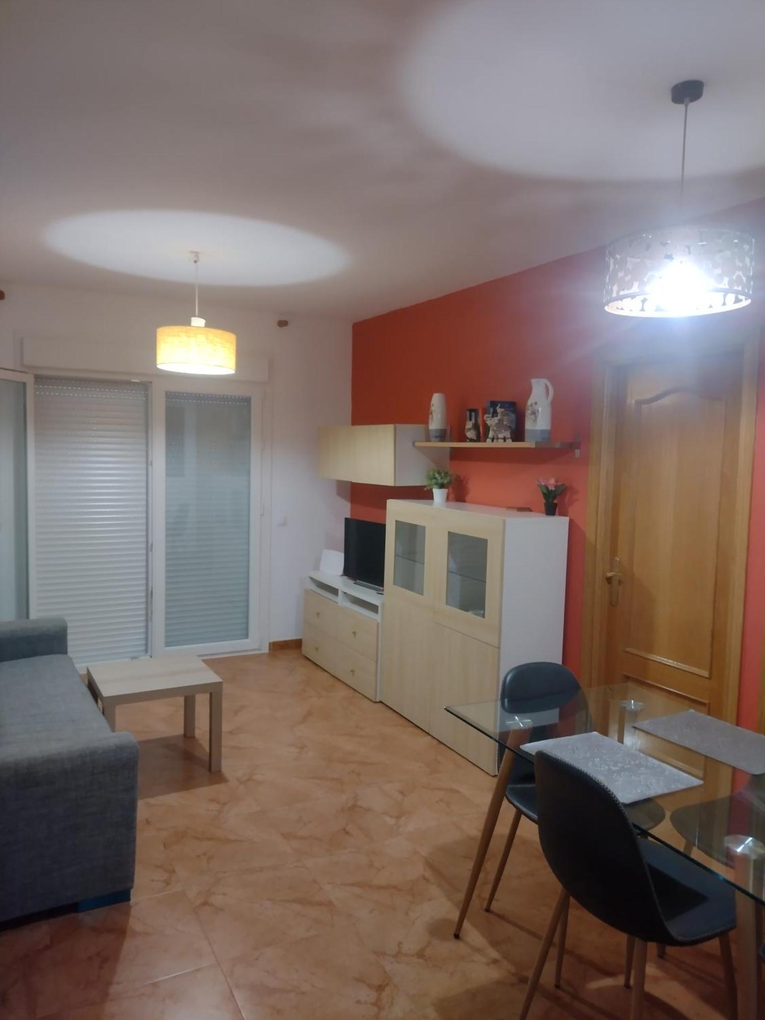 Relaxing Beach Apartment In Fuengirola Parking Exteriör bild